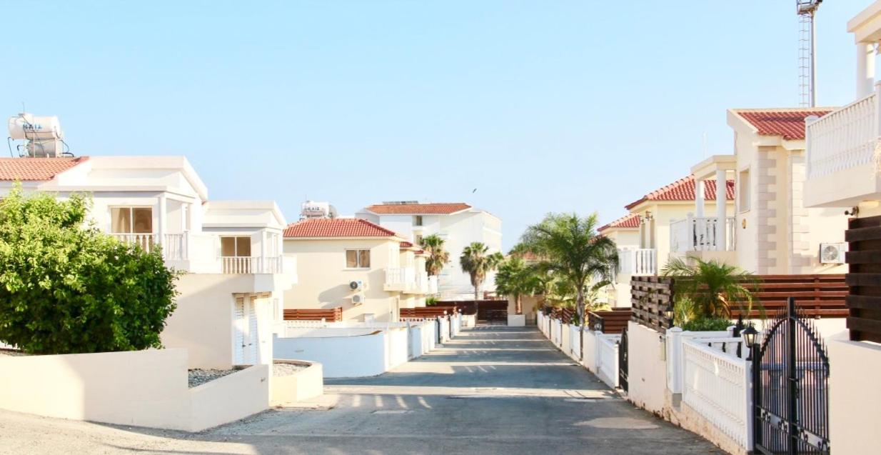 Villa Agnes Ajía Nápa Kültér fotó